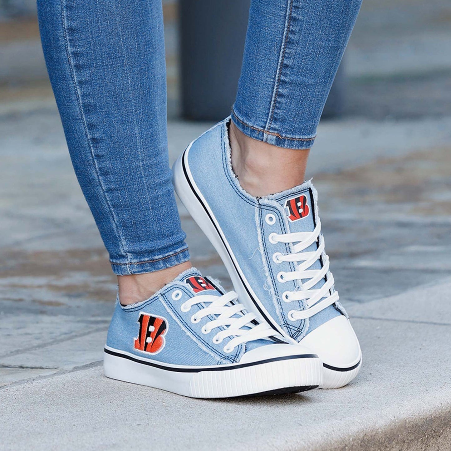 Cincinnati Bengals Womens Denim Low Top Canvas Shoes NDD