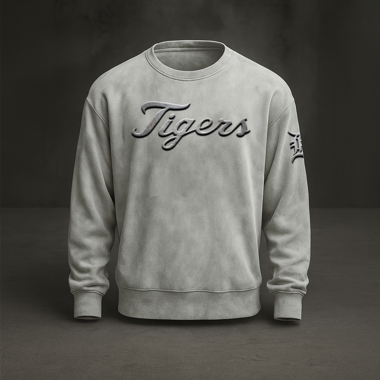 DET x MLB Embossed Sweat Shirt DATND TANTD