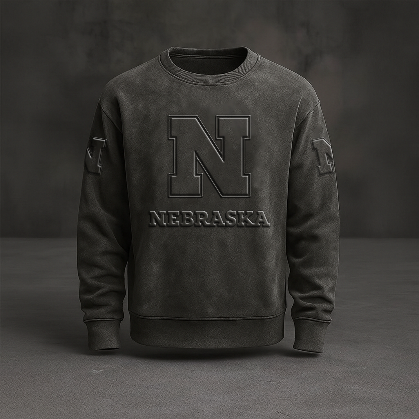 NEB Embossed SweatShirt DatND DVT