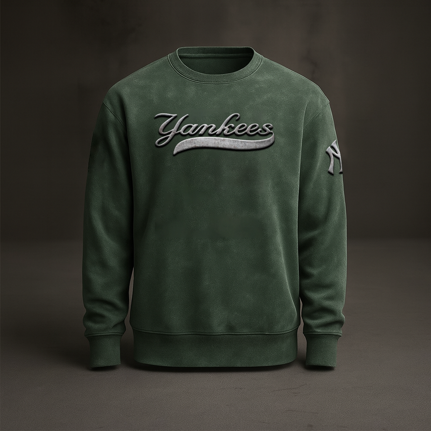 NYY x MLB Embossed Sweat Shirt DATND TANTD