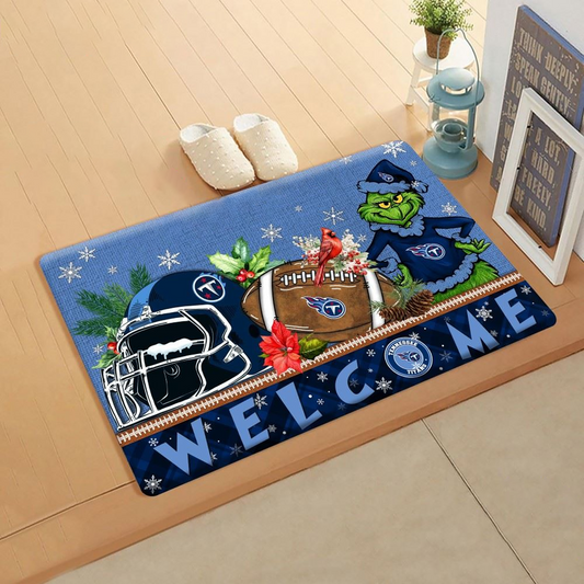 NFL x TEN Doormat Grinch Christmas Welcome FOOTBALL NDT TDT