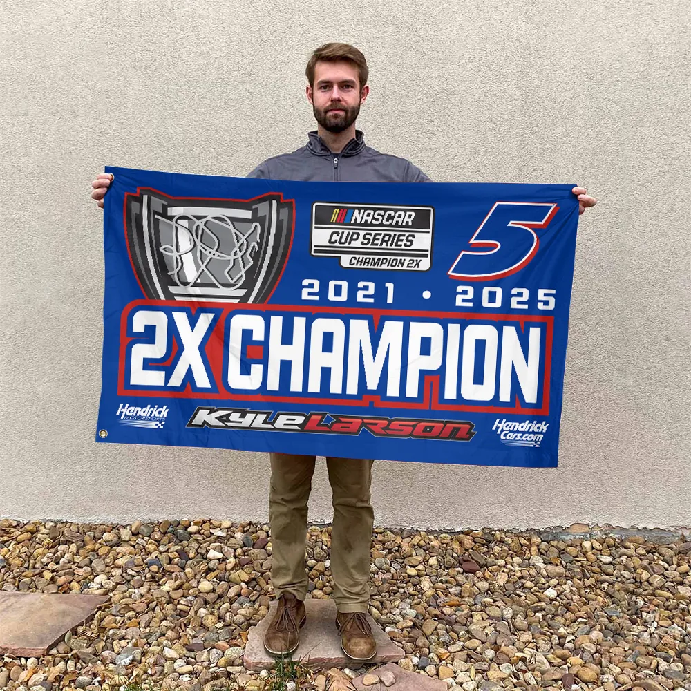 Premium Kyle Larson NASCAR Cup Series Champion 2025 House Flag V1 NMD TTV